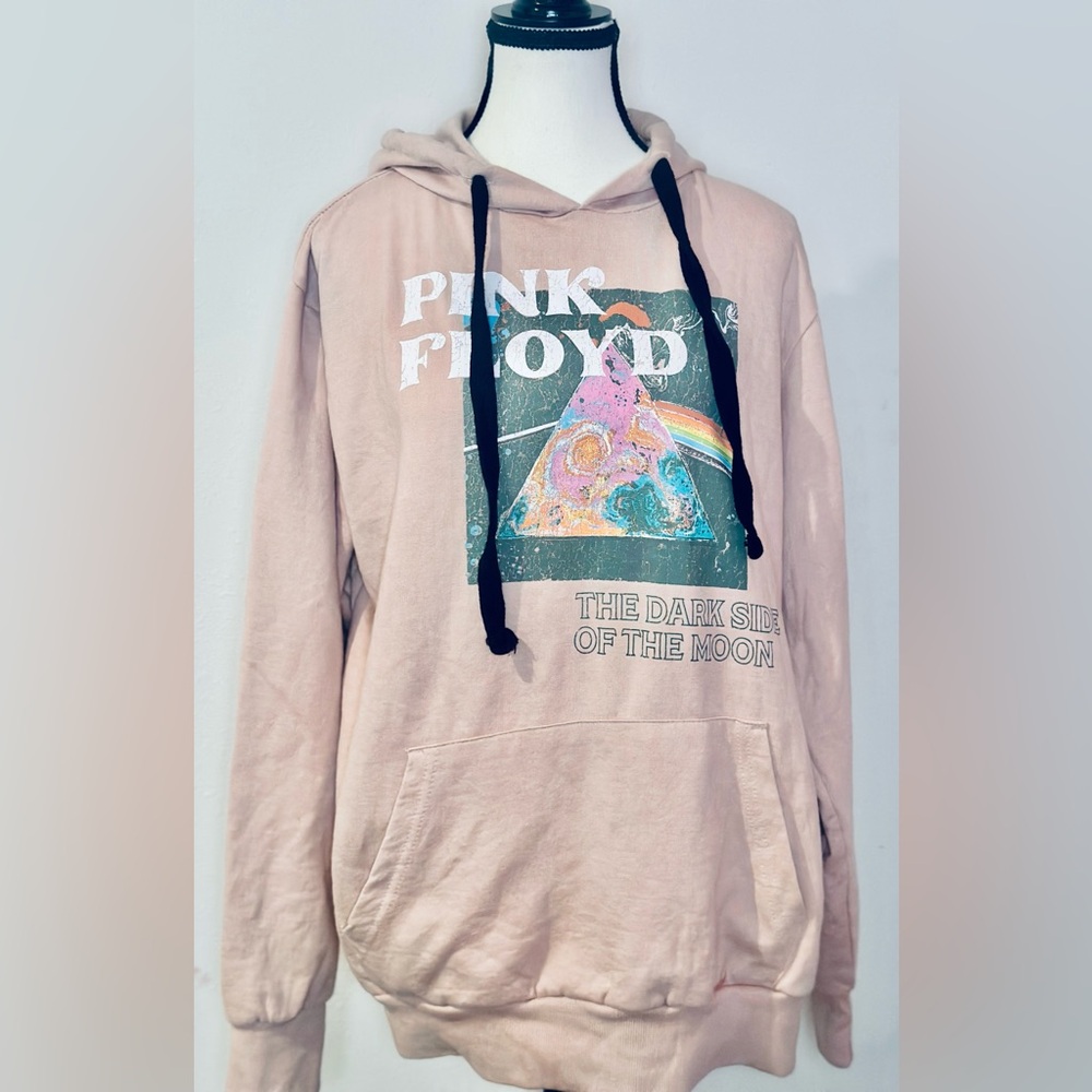 Pink Floyd “The Dark Side Of The Moon” Size Large in Light Pink